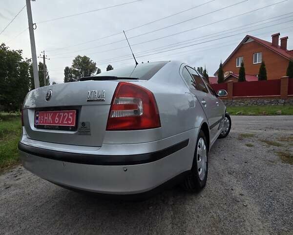 Серый Шкода Октавия, объемом двигателя 1.6 л и пробегом 264 тыс. км за 6500 $, фото 10 на Automoto.ua
