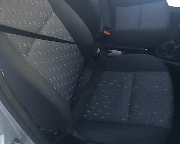 Шкода Октавия 2008 в Ирпене на Automoto.ua Серый Шкода Октавия, объемом двигателя 1.6 л и пробегом 87 тыс. км за 8700 $, фото 13 на Automoto.ua