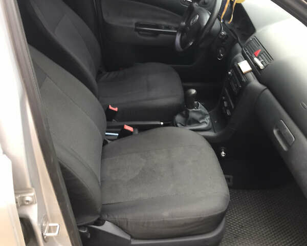 Серый Шкода Октавия, объемом двигателя 1.6 л и пробегом 227 тыс. км за 5400 $, фото 15 на Automoto.ua