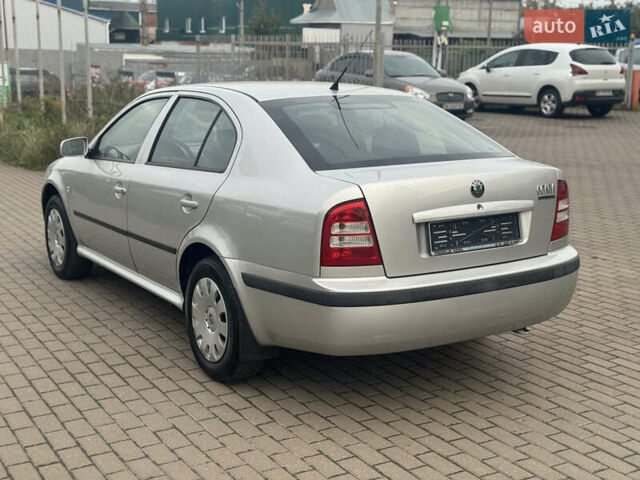 Серый Шкода Октавия, объемом двигателя 1.6 л и пробегом 235 тыс. км за 5299 $, фото 5 на Automoto.ua