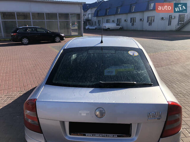 Серый Шкода Октавия, объемом двигателя 1.98 л и пробегом 416 тыс. км за 5450 $, фото 6 на Automoto.ua