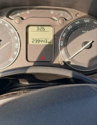 Сірий Шкода Октавія, об'ємом двигуна 1.8 л та пробігом 239 тис. км за 5500 $, фото 7 на Automoto.ua