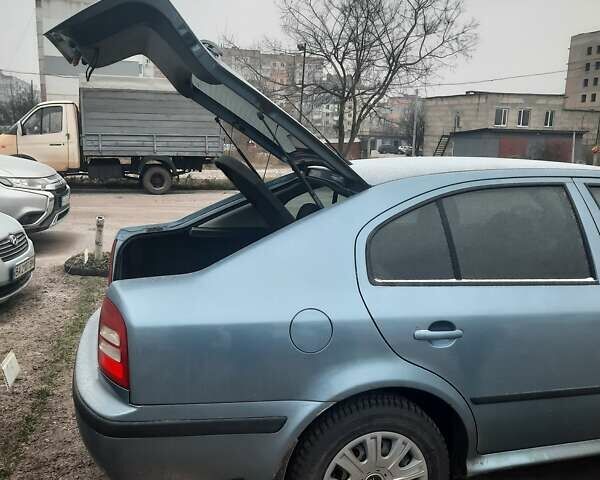 Сірий Шкода Октавія, об'ємом двигуна 1.6 л та пробігом 256 тис. км за 6600 $, фото 7 на Automoto.ua