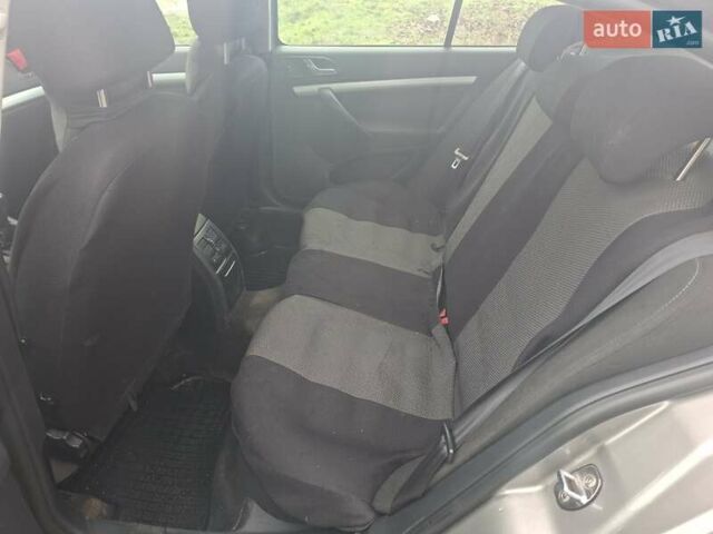 Серый Шкода Октавия, объемом двигателя 1.6 л и пробегом 236 тыс. км за 6600 $, фото 12 на Automoto.ua