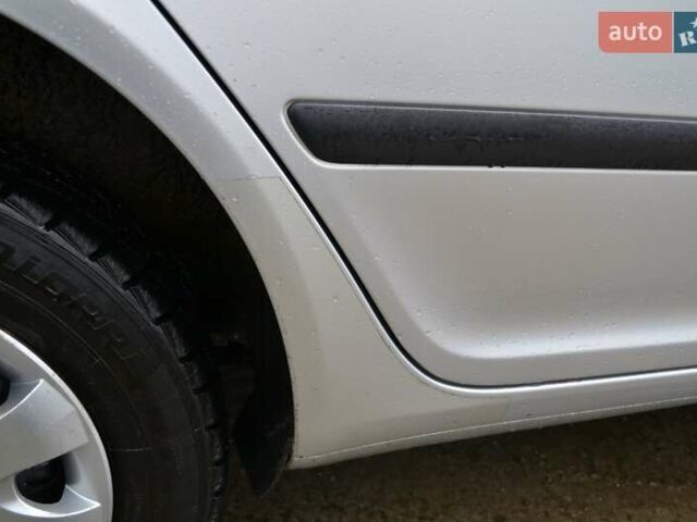 Серый Шкода Октавия, объемом двигателя 1.6 л и пробегом 157 тыс. км за 6200 $, фото 58 на Automoto.ua