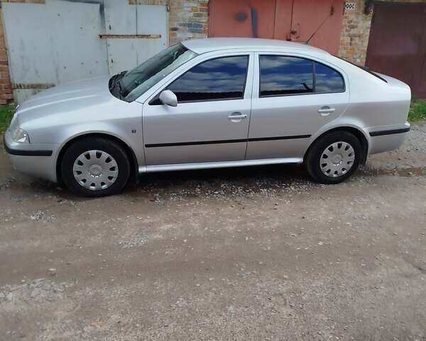 Сірий Шкода Октавія, об'ємом двигуна 1.6 л та пробігом 300 тис. км за 5300 $, фото 2 на Automoto.ua