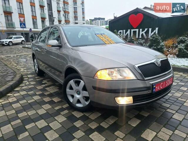 Серый Шкода Октавия, объемом двигателя 1.6 л и пробегом 187 тыс. км за 6450 $, фото 7 на Automoto.ua