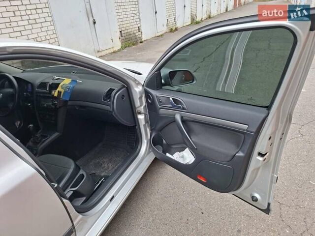 Серый Шкода Октавия, объемом двигателя 1.8 л и пробегом 291 тыс. км за 4600 $, фото 6 на Automoto.ua