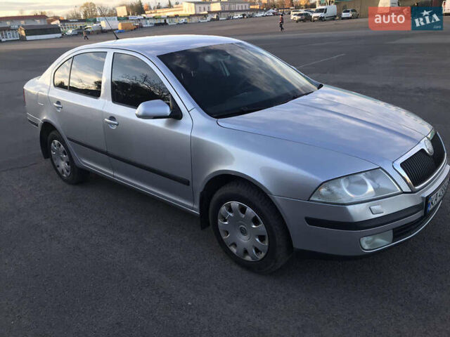 Шкода Октавия 2008 в Тульчине на Automoto.ua Серый Шкода Октавия, объемом двигателя 1.98 л и пробегом 244 тыс. км за 5900 $, фото 6 на Automoto.ua
