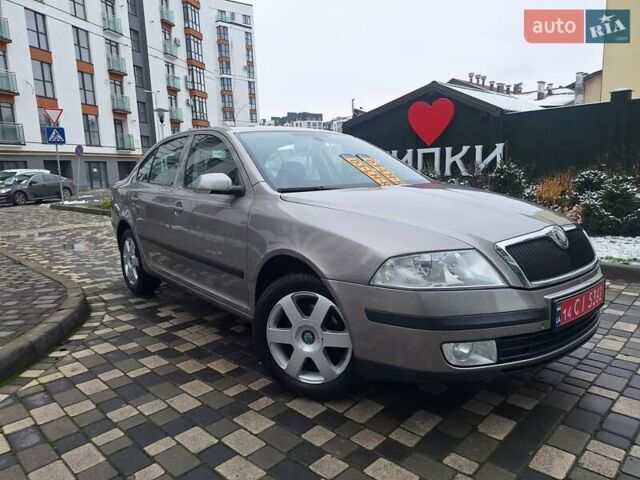 Серый Шкода Октавия, объемом двигателя 1.6 л и пробегом 187 тыс. км за 6450 $, фото 5 на Automoto.ua