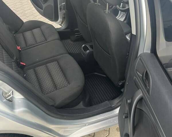 Сірий Шкода Октавія, об'ємом двигуна 1.6 л та пробігом 293 тис. км за 6400 $, фото 23 на Automoto.ua