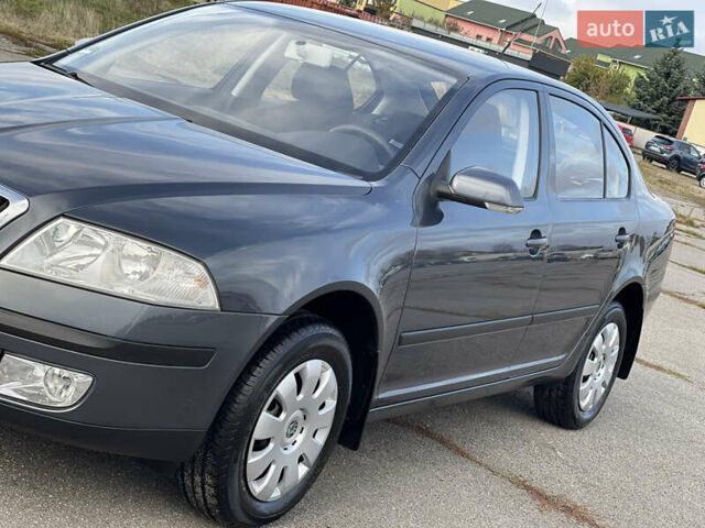 Шкода Октавия 2008 в Виннице на Automoto.ua Серый Шкода Октавия, объемом двигателя 1.6 л и пробегом 56 тыс. км за 9150 $, фото 35 на Automoto.ua
