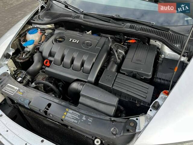 Сірий Шкода Октавія, об'ємом двигуна 2 л та пробігом 233 тис. км за 7890 $, фото 43 на Automoto.ua