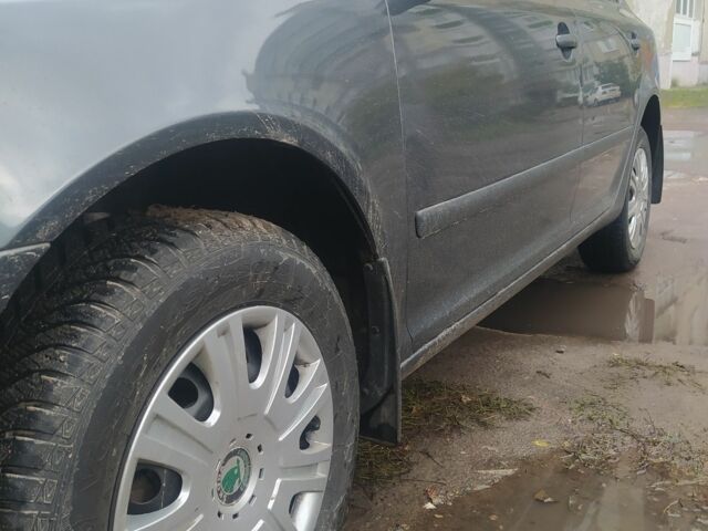 Сірий Шкода Октавія, об'ємом двигуна 1 л та пробігом 242 тис. км за 6200 $, фото 8 на Automoto.ua