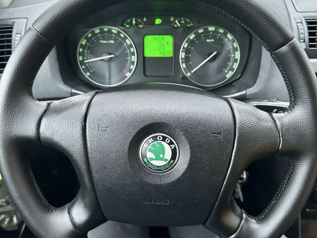 Серый Шкода Октавия, объемом двигателя 2 л и пробегом 285 тыс. км за 4999 $, фото 20 на Automoto.ua