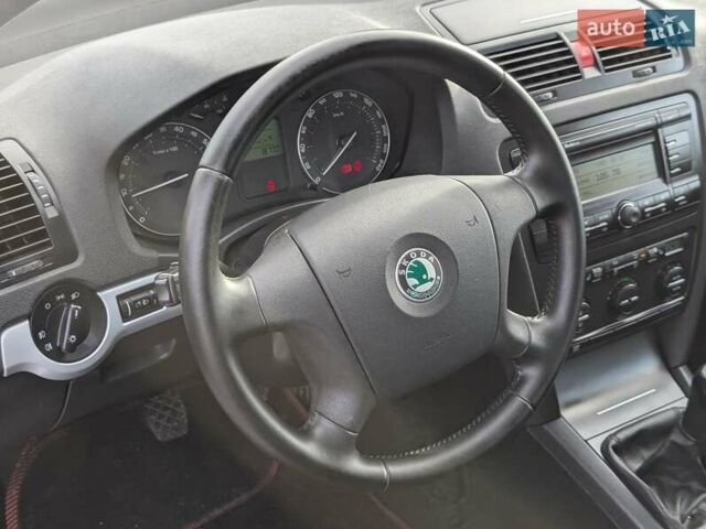 Сірий Шкода Октавія, об'ємом двигуна 1.6 л та пробігом 177 тис. км за 7250 $, фото 23 на Automoto.ua