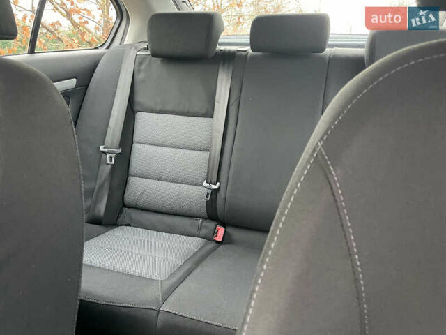 Сірий Шкода Октавія, об'ємом двигуна 1.6 л та пробігом 233 тис. км за 6359 $, фото 44 на Automoto.ua