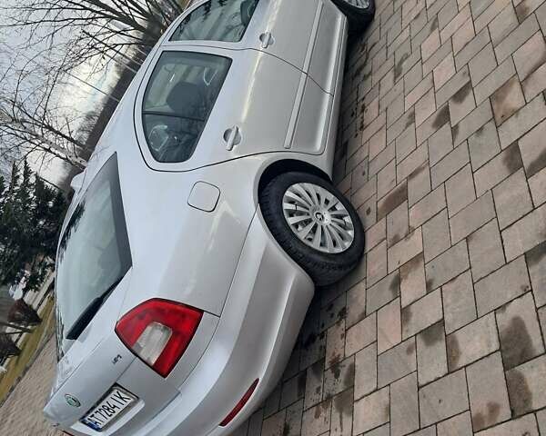 Сірий Шкода Октавія, об'ємом двигуна 1.6 л та пробігом 198 тис. км за 5899 $, фото 2 на Automoto.ua