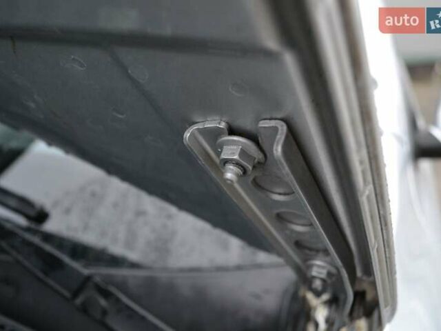 Серый Шкода Октавия, объемом двигателя 1.6 л и пробегом 157 тыс. км за 6200 $, фото 48 на Automoto.ua