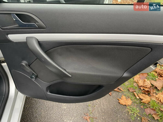 Сірий Шкода Октавія, об'ємом двигуна 1.6 л та пробігом 233 тис. км за 6359 $, фото 62 на Automoto.ua