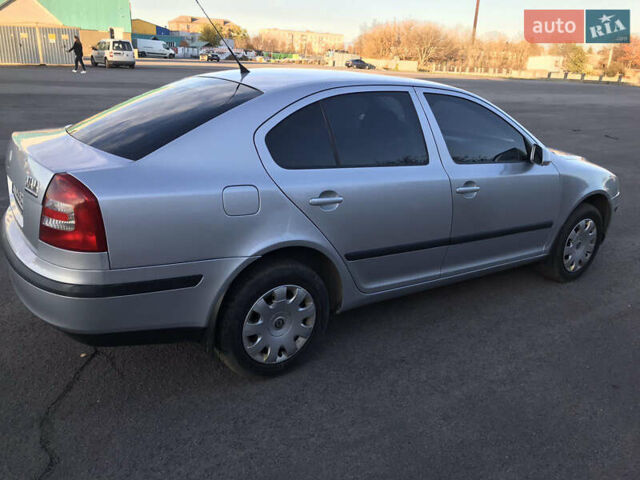 Шкода Октавия 2008 в Тульчине на Automoto.ua Серый Шкода Октавия, объемом двигателя 1.98 л и пробегом 244 тыс. км за 5900 $, фото 4 на Automoto.ua