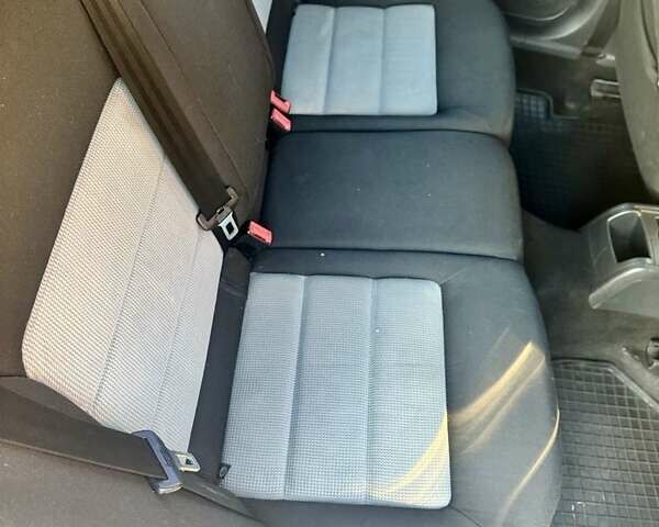 Серый Шкода Октавия, объемом двигателя 1.6 л и пробегом 325 тыс. км за 5500 $, фото 10 на Automoto.ua