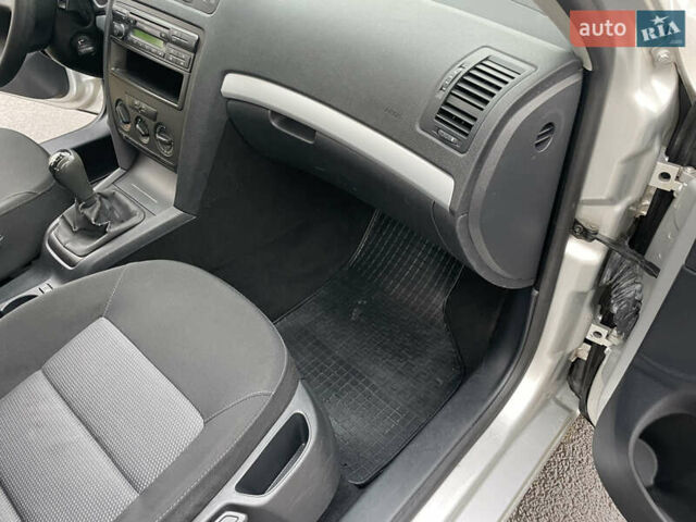 Сірий Шкода Октавія, об'ємом двигуна 1.6 л та пробігом 233 тис. км за 6359 $, фото 53 на Automoto.ua