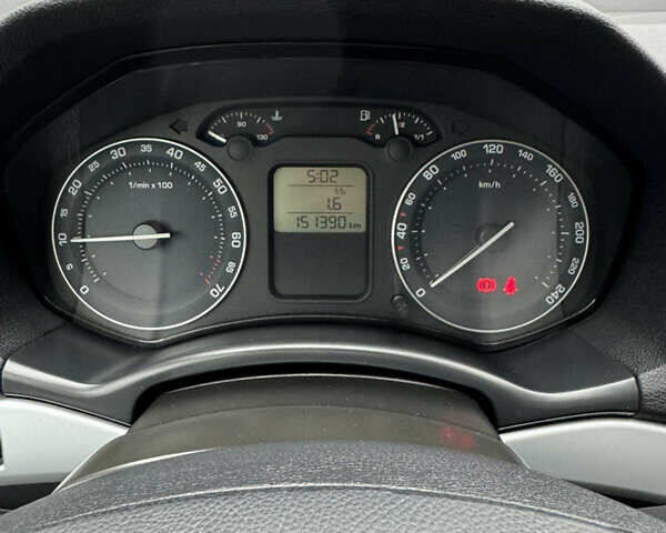 Серый Шкода Октавия, объемом двигателя 1.6 л и пробегом 154 тыс. км за 5900 $, фото 15 на Automoto.ua