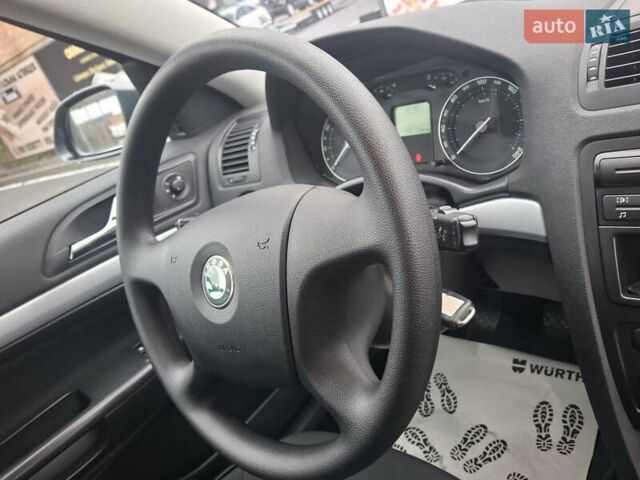 Сірий Шкода Октавія, об'ємом двигуна 1.6 л та пробігом 139 тис. км за 7990 $, фото 40 на Automoto.ua