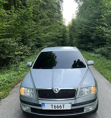 Сірий Шкода Октавія, об'ємом двигуна 1.6 л та пробігом 243 тис. км за 6300 $, фото 2 на Automoto.ua