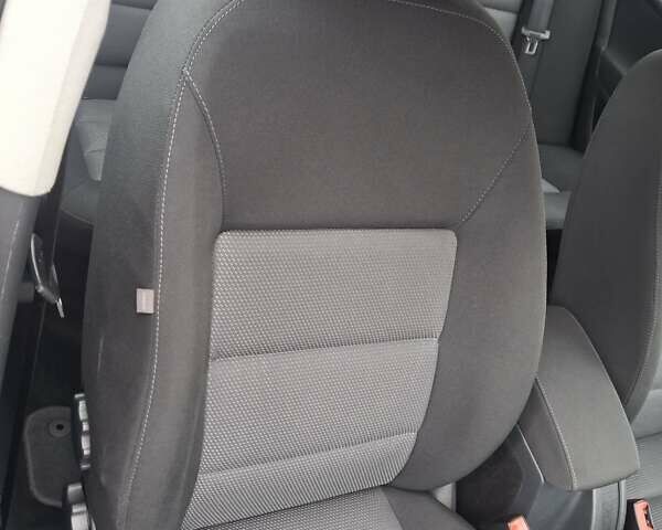 Сірий Шкода Октавія, об'ємом двигуна 1.6 л та пробігом 139 тис. км за 7990 $, фото 56 на Automoto.ua