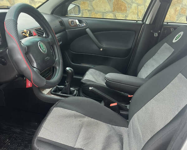 Серый Шкода Октавия, объемом двигателя 1.78 л и пробегом 256 тыс. км за 7500 $, фото 6 на Automoto.ua