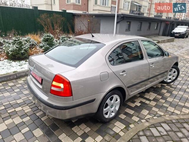 Серый Шкода Октавия, объемом двигателя 1.6 л и пробегом 187 тыс. км за 6450 $, фото 14 на Automoto.ua