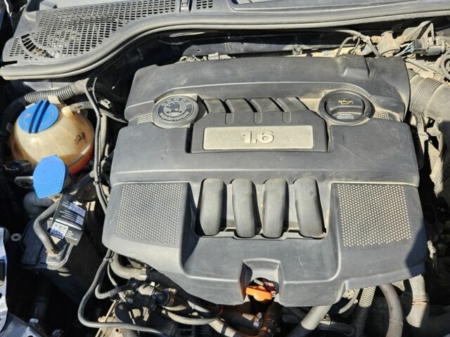 Серый Шкода Октавия, объемом двигателя 0 л и пробегом 476 тыс. км за 6500 $, фото 16 на Automoto.ua