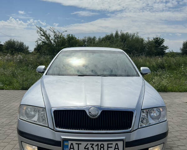 Сірий Шкода Октавія, об'ємом двигуна 1.6 л та пробігом 170 тис. км за 6500 $, фото 1 на Automoto.ua