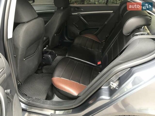 Сірий Шкода Октавія, об'ємом двигуна 0 л та пробігом 197 тис. км за 6400 $, фото 12 на Automoto.ua