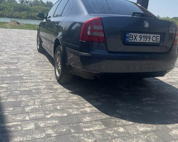 Серый Шкода Октавия, объемом двигателя 1.6 л и пробегом 404 тыс. км за 6500 $, фото 6 на Automoto.ua
