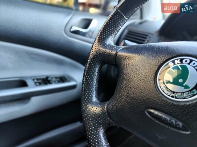 Сірий Шкода Октавія, об'ємом двигуна 1.6 л та пробігом 282 тис. км за 4490 $, фото 50 на Automoto.ua