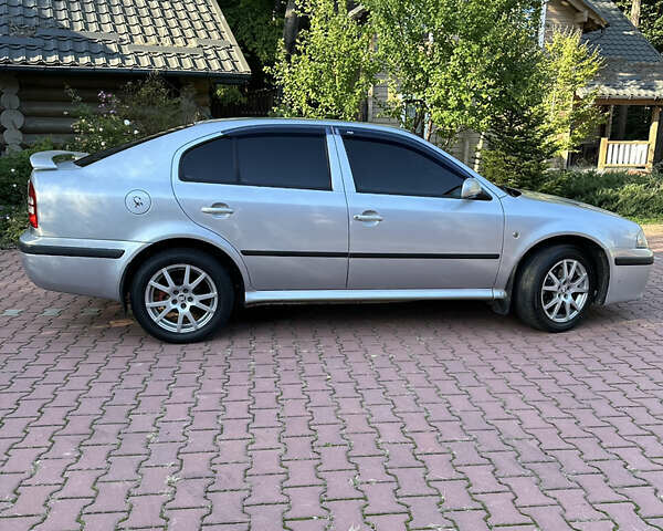 Серый Шкода Октавия, объемом двигателя 1.8 л и пробегом 197 тыс. км за 5590 $, фото 11 на Automoto.ua