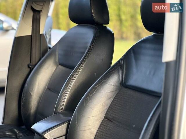 Сірий Шкода Октавія, об'ємом двигуна 2 л та пробігом 288 тис. км за 5250 $, фото 120 на Automoto.ua