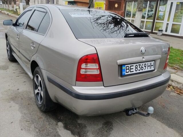 Серый Шкода Октавия, объемом двигателя 1.6 л и пробегом 285 тыс. км за 5600 $, фото 3 на Automoto.ua