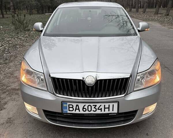 Сірий Шкода Октавія, об'ємом двигуна 1.6 л та пробігом 230 тис. км за 7783 $, фото 3 на Automoto.ua