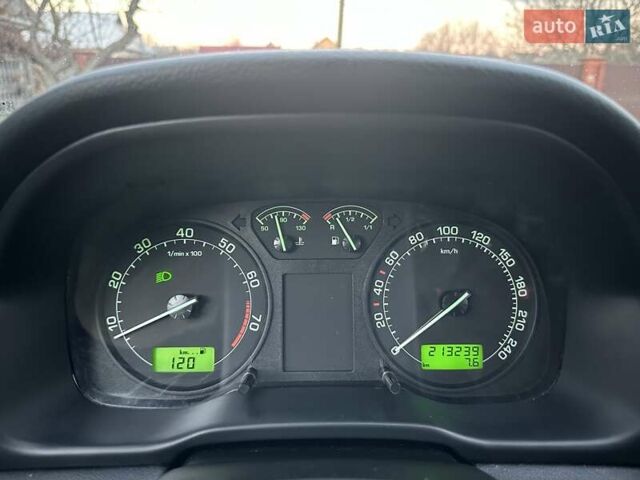 Серый Шкода Октавия, объемом двигателя 1.6 л и пробегом 213 тыс. км за 5600 $, фото 45 на Automoto.ua