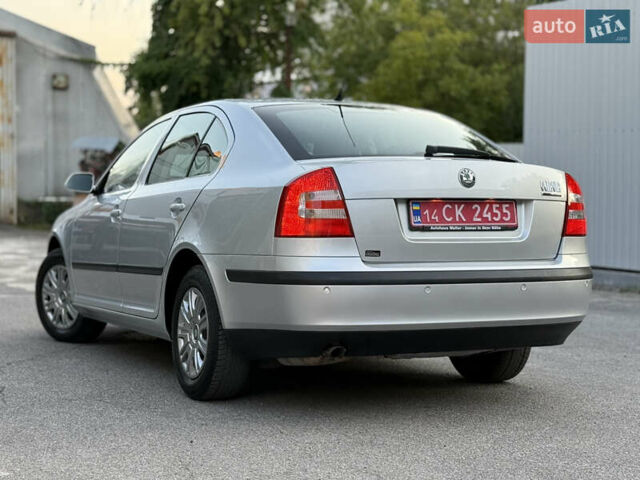 Сірий Шкода Октавія, об'ємом двигуна 1.6 л та пробігом 91 тис. км за 9399 $, фото 4 на Automoto.ua