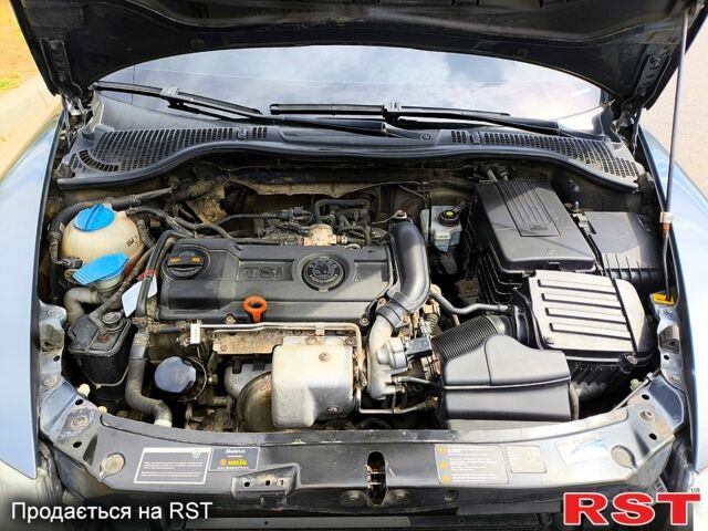 Шкода Октавия 2009 в Кропивницком (Кировограде) на Automoto.ua Серый Шкода Октавия, объемом двигателя 1.4 л и пробегом 219 тыс. км за 6400 $, фото 5 на Automoto.ua