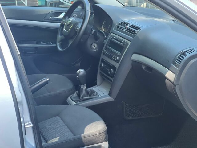 Серый Шкода Октавия, объемом двигателя 1.8 л и пробегом 212 тыс. км за 7400 $, фото 11 на Automoto.ua