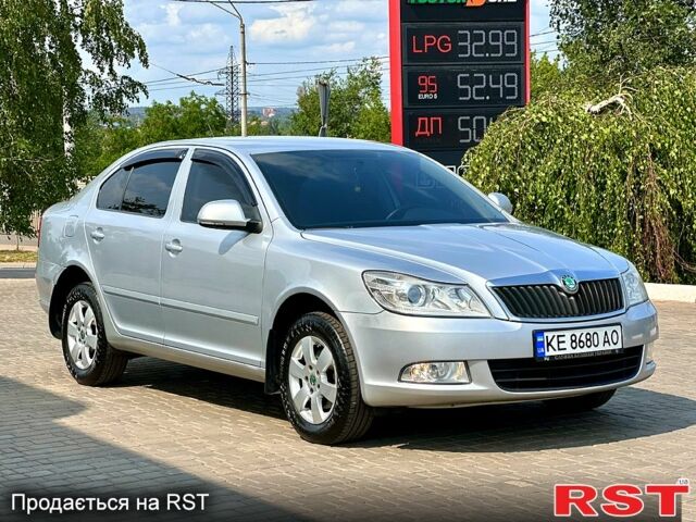 Сірий Шкода Октавія, об'ємом двигуна 1.6 л та пробігом 175 тис. км за 8900 $, фото 8 на Automoto.ua