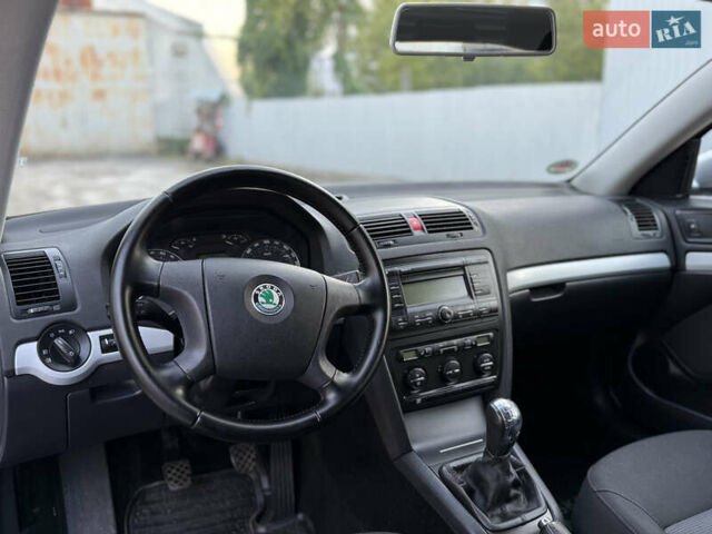 Сірий Шкода Октавія, об'ємом двигуна 1.6 л та пробігом 91 тис. км за 9399 $, фото 37 на Automoto.ua