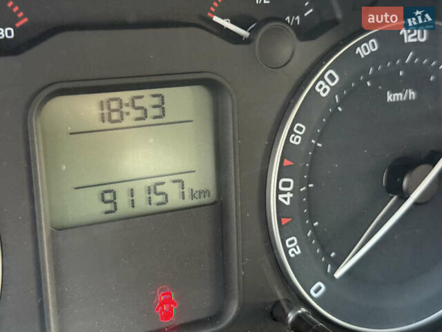 Сірий Шкода Октавія, об'ємом двигуна 1.6 л та пробігом 91 тис. км за 9399 $, фото 55 на Automoto.ua