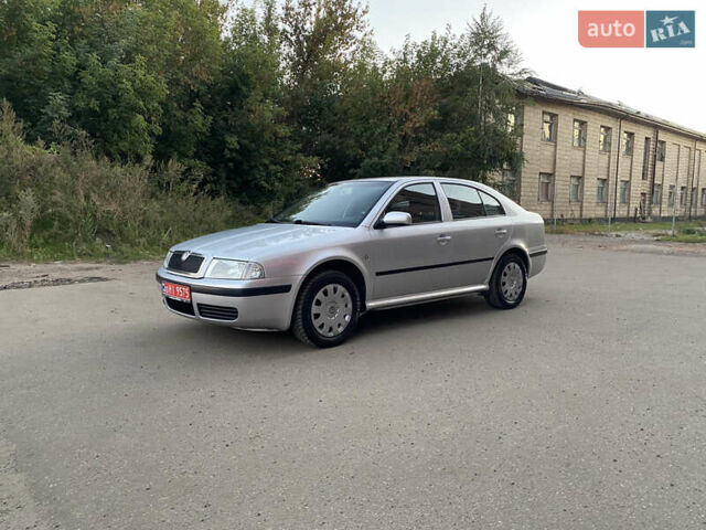 Серый Шкода Октавия, объемом двигателя 1.6 л и пробегом 207 тыс. км за 6300 $, фото 5 на Automoto.ua